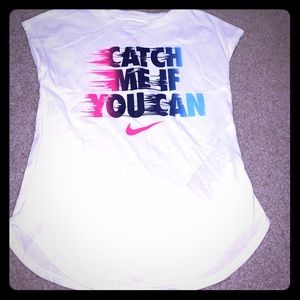 Nike Catch Me If You Can Top! 4T. EUC!